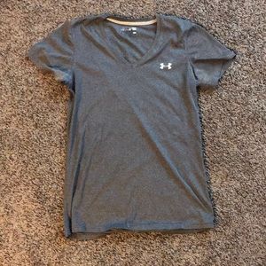 Under armour women’s athletic top